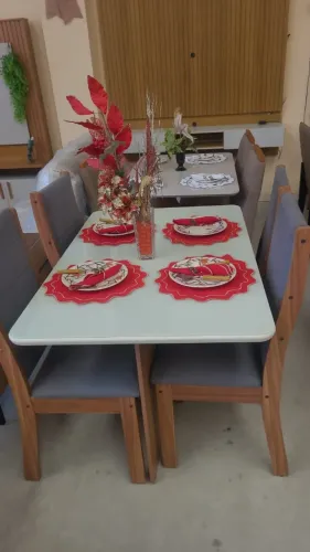 MESA FRIDA COM 4 CADEIRAS 100% MDF - TUBOARTE