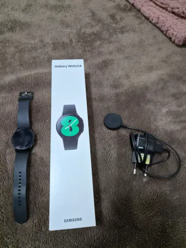 Samsung Galaxy Watch 4