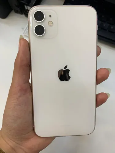 iPhone 11