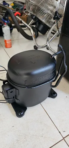Compressor para encher pneus ou pinturas