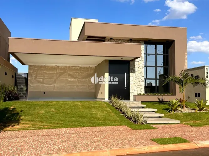 Casa em condomínio com 3 quartos sendo 2 suítes disponível para venda no bairro Portal do
