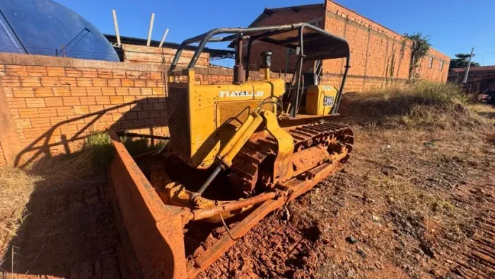 Vende-se Trator de Esteira Fiatallis AD7B ano: 1979