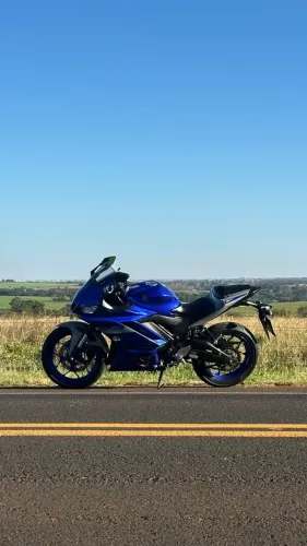 Yamaha YZF R-3 321 2021