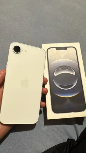 iPhone 16E 128GB - Vendo ou Troco