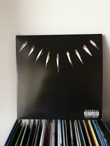 VINIL MARVEL - BLACK PANTHER THE ALBUM MUSIC FROM AND INSPIRED BY (2LP) - IMPORTADO