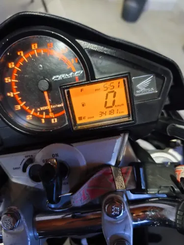 CB 300 R Super Conservada 100%