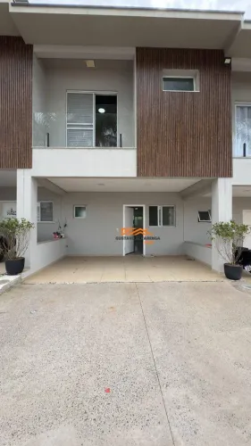 Casa com 3 Suítes, 115 m² - venda por R$ 899.000 ou aluguel por R$ 6.480/mês - Chácara Pri