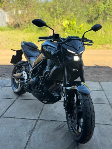 Yamaha MT-03 ABS 2021 - Preta