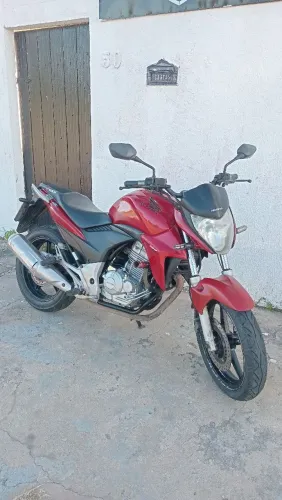 VENDO CB 300 2013