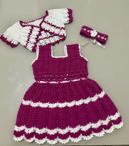 Vestidinho, tiara e bolero de crochê