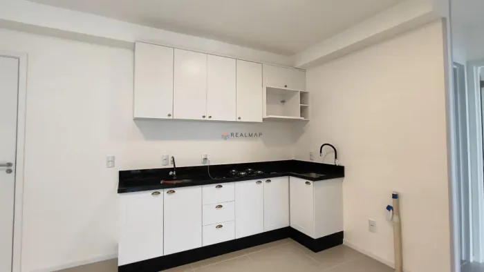 Apartamento para locação com 2 dormitórios (sendo 1 suíte), no bairro Ipiranga - São José/