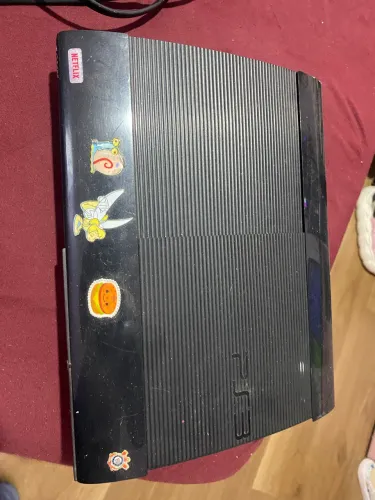 PlayStation 3 Super Slim + PlayStation Move Completo + Jogos + Controle
