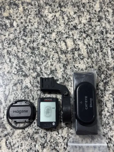 ciclocomputador gps cateye