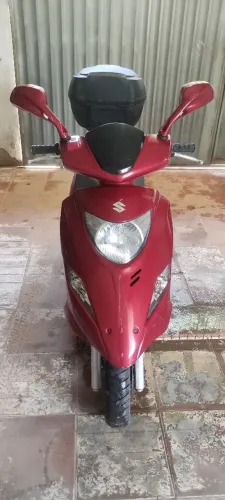 Burgman 125 