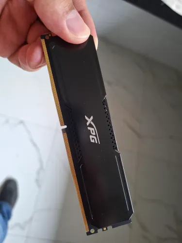 Memória XPG 8gb DDR4 3200Mhz