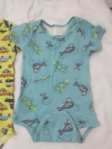 Doação roupa infantil