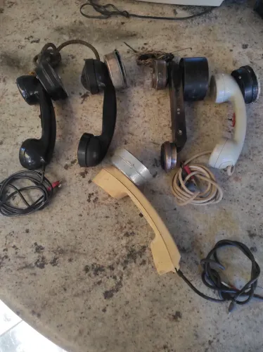 Telefones Antigos, de Disco ,Leia:
