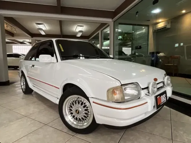 Ford Escort L 1.8i / 1.8 1991
