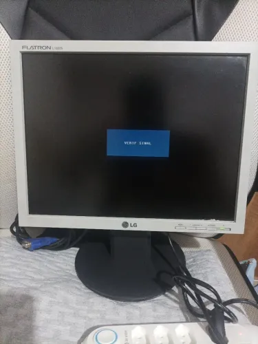Monitor LG 15 Polegadas