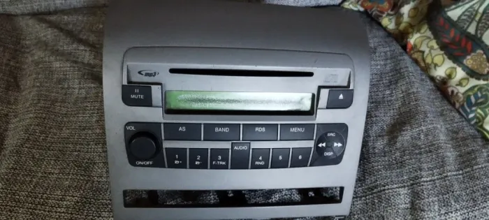 Radio automotivo Fiat Idea