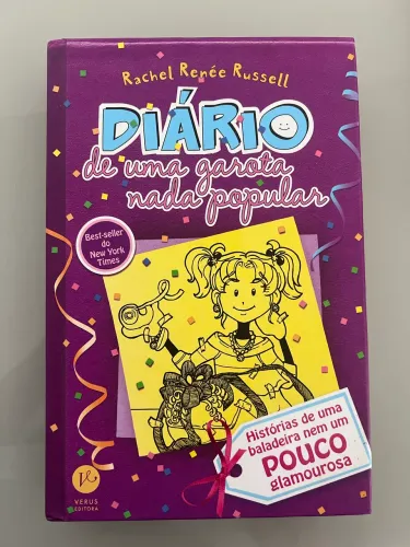 Livro Diário de uma garota nada popular