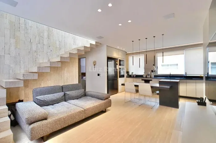 Cobertura para aluguel, 2 quartos com 1 suíte, 150m² no Cidade Nova