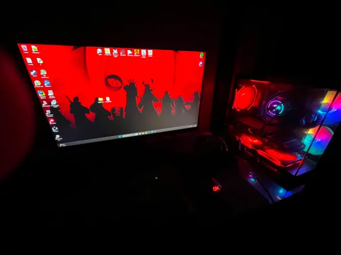 PC Gamer Completo - Pronto para jogar | Ryzen 7 5700X + RX 6600 + Monitor 180Hz<br>