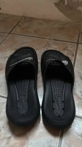 Sandália Nike 