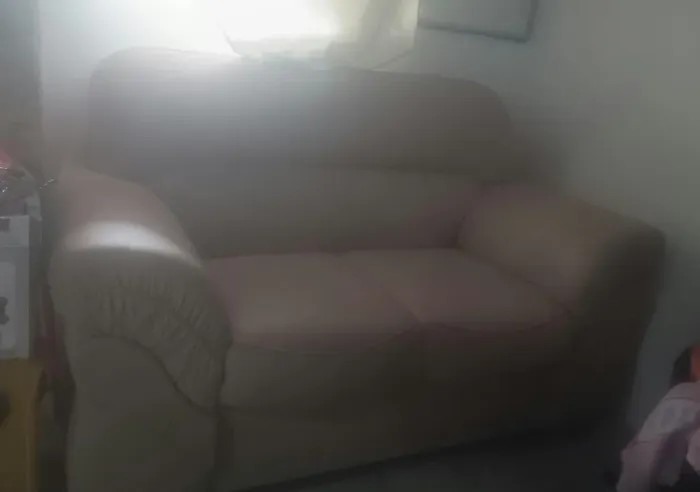 Sofá 2 lugares