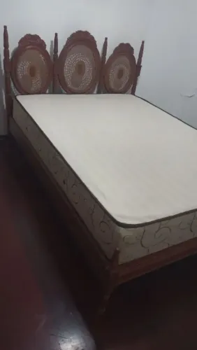 Cama madeira maciça + colchão Ortobom