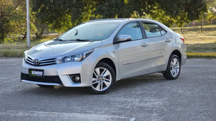 Toyota Corolla GLI 1.8 Flex 16V Aut. 2016