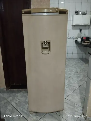 Geladeira Consul Degelo seco 380 Lit ótimo estado de conservação