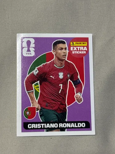 Cristiano Ronaldo EXTRA Legend Roxa