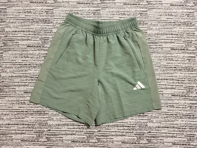 Bermuda Adidas