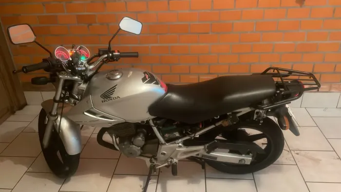 Twister CBX 250 