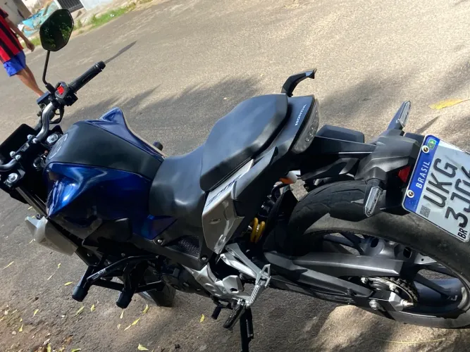 CB TWISTER PREMIUM 