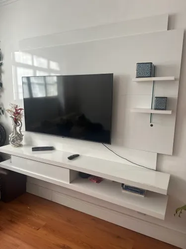 Sofá e rack