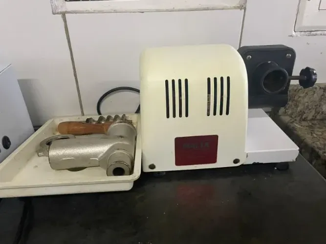 Máquina de moer Malta