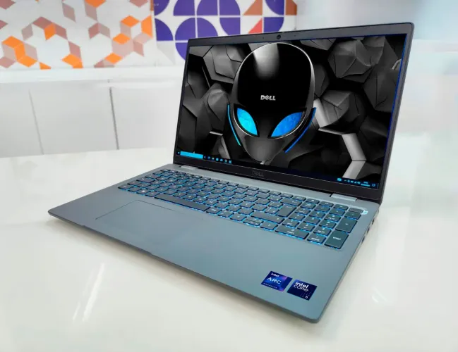 Notebook Dell Latitude I5 13°/ TELA 120hz IPS/ 512 NVME / Biometria