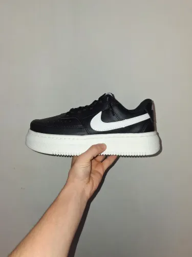 Tênis nike curt vision 