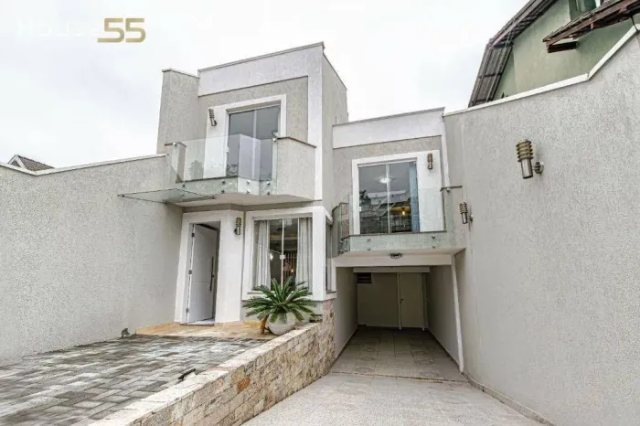 Sobrado com 4 dormitórios à venda, 188 m² por R$ 900.000,00 - Guabirotuba - Curitiba/PR