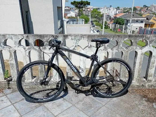 BIKE SUTTON GOLD ARO 29 - Peças Shimano GTS e Tourney Freio a disco