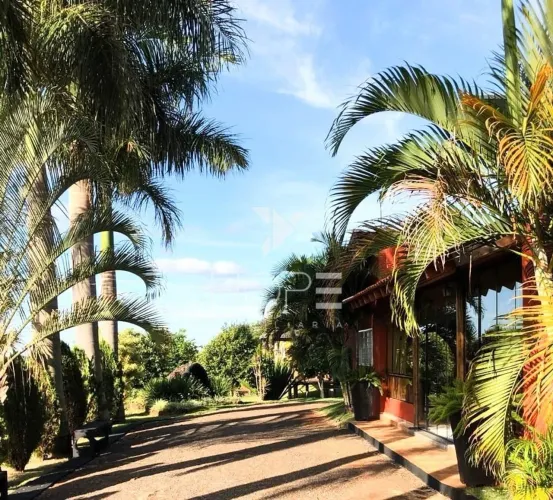 Condomínio Chácaras Santa Fé - chácara à venda com 500m² - 5 quartos - 7 banheiros - 4 vag
