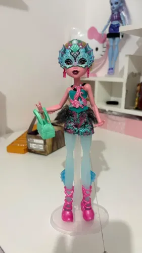 Monster High Lagoona Buried 3