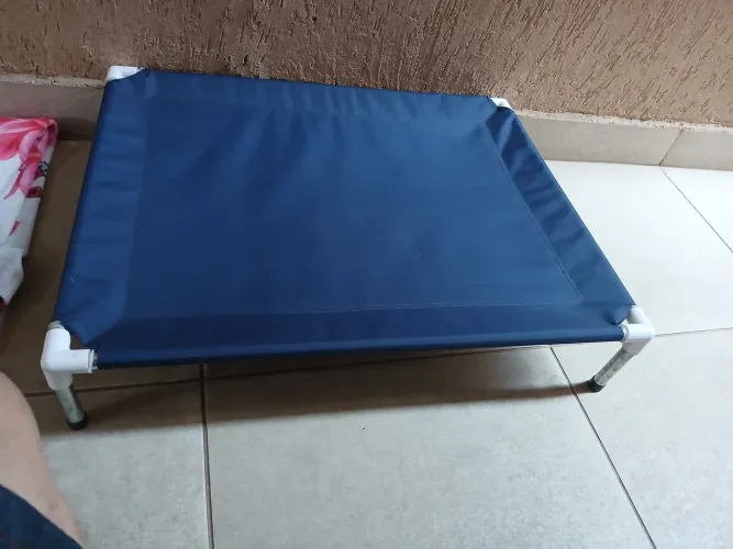 Cama suspensa para Pet