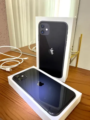 IPHONE 11 64GB COM CAIXA + CARREGADOR