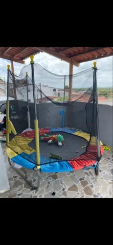 Pula pula trampolim