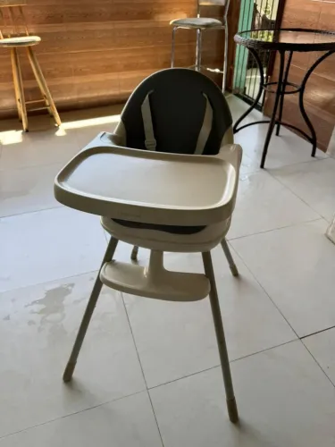 Cadeira de alimentação para bebê