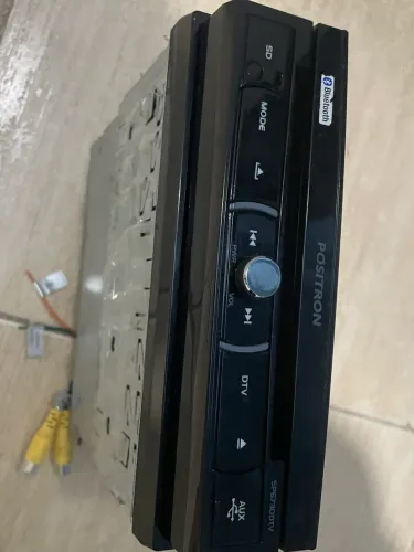 Som automotivo Retrátil Positron  com TV