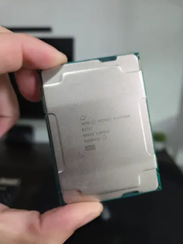 Processador Xeon Platinum 8375C para servidor